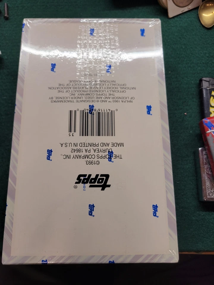 93-94 хоккей запечатанный - Изображение 2 из 2