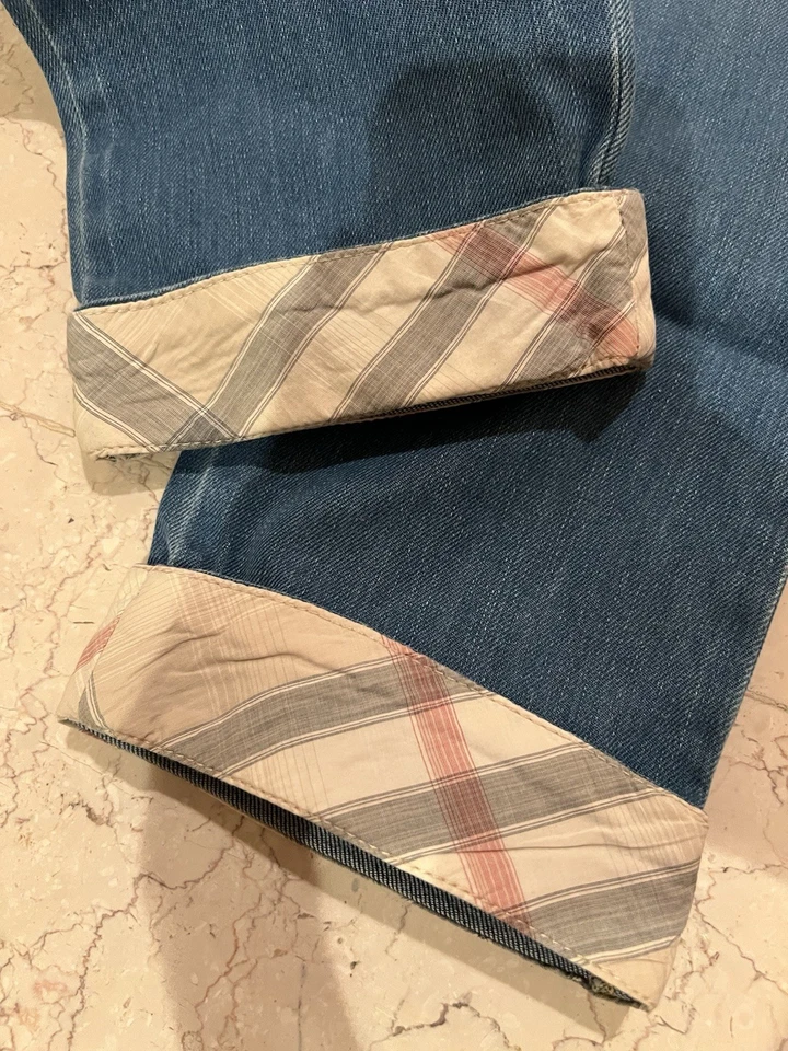 Calças/meninas Burberry com presente (top) - Imagem 4 de 4