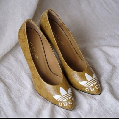 New Gucci x adidas GG Crystal Heel Pumps 35.5 Mustard Leather Rare