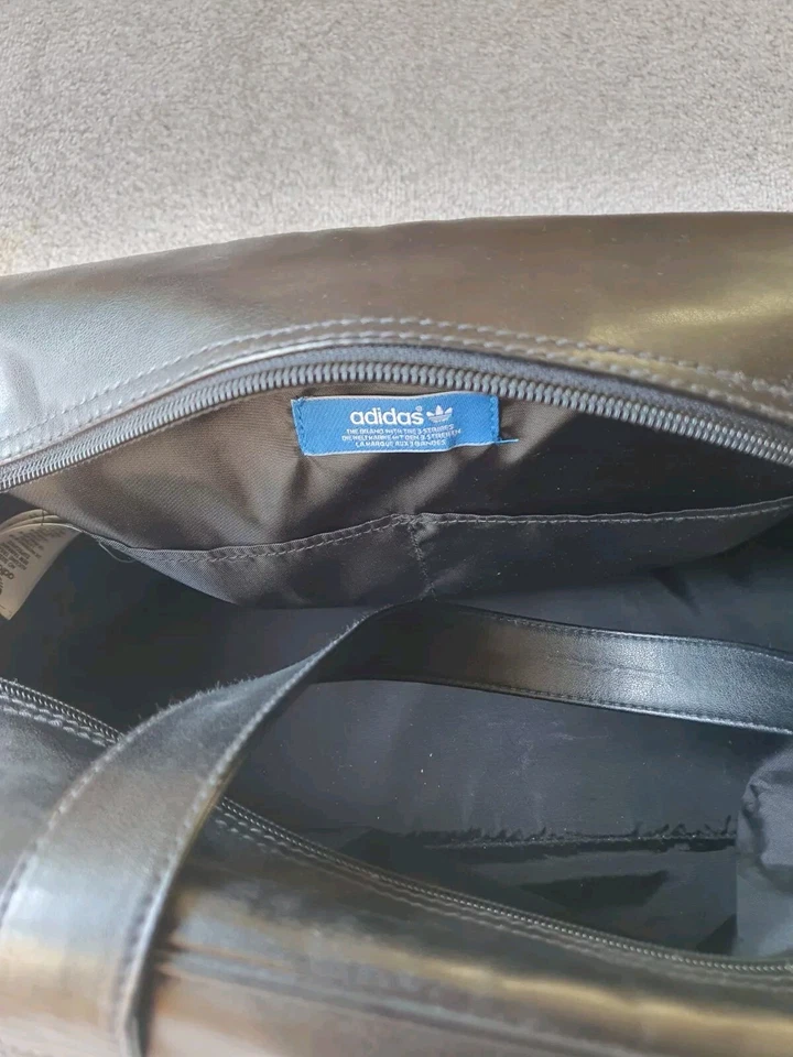 Vintage Adidas Originals Messenger Flight Shoulder Bag Black Retro Rare - Image 3 of 4