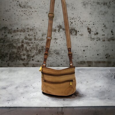 Fossil Explorer Honey Crossbody Purse Bag Soft Leather Zippers Distressed  VTG