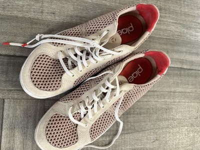 PLAE Prospect Shoes Womens Size 8W Beige Mesh Lightweight Athletic Sneakers