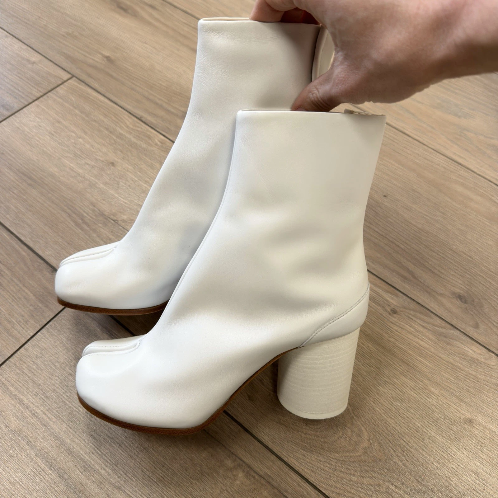 Maison Margiela White Leather Tabi Boots Size EU 36 / UK 3