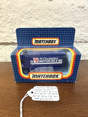 1987 Matchbox MB-20 Volvo Container Truck: Comma Performance Motor Oils