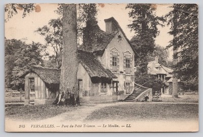 Versailles Petit Trianon Le Moulin Thatched Cottage Postcard France c1910s