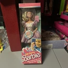 NIB 1988 Mattel Gift Giving Barbie 1205