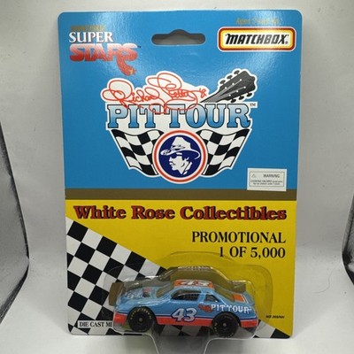 Matchbox NASCAR Richard Petty 43 Pit Tour Car - Diecast Promo 1 Of 5000