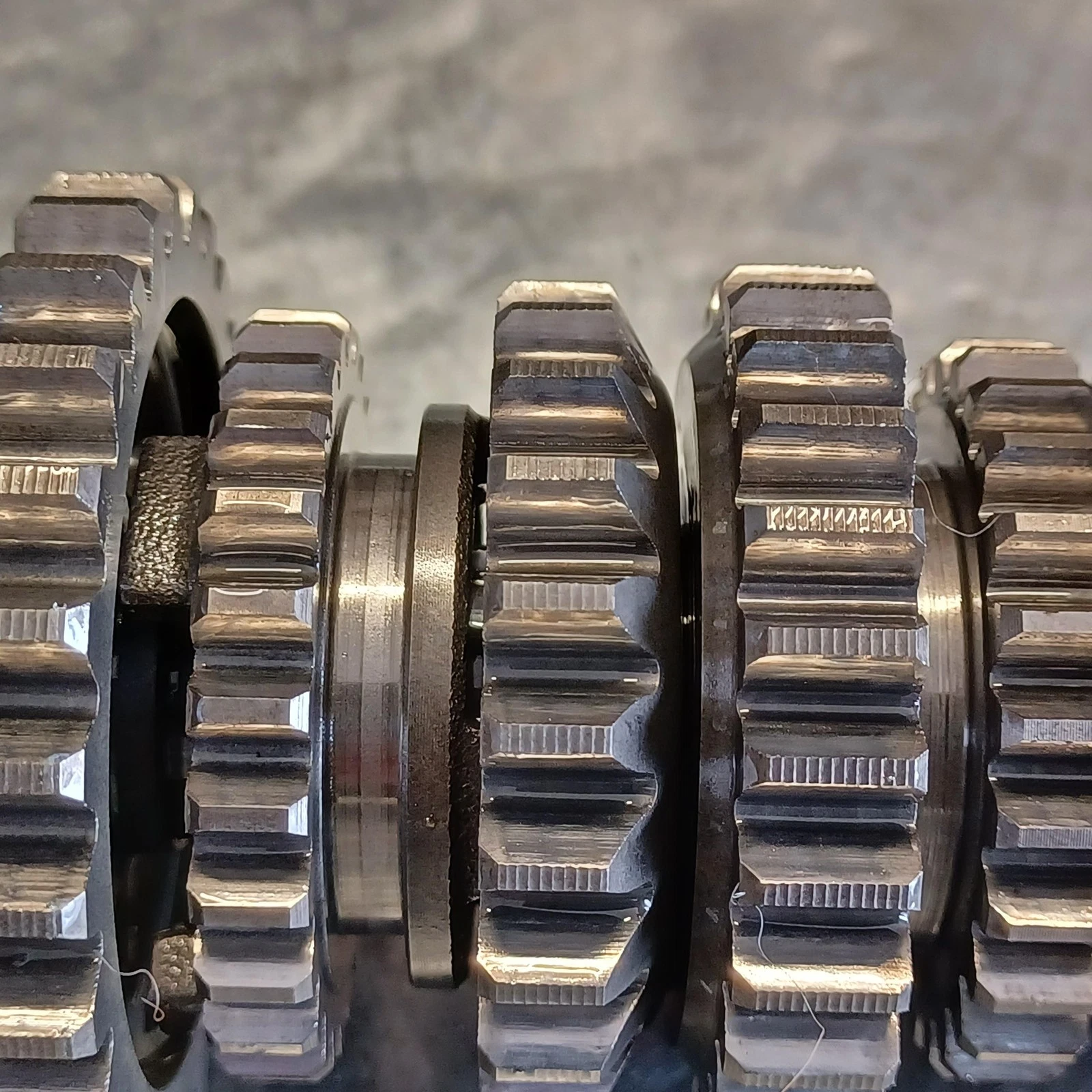 2000 Yamaha Yz80 Transmission Counter Shaft