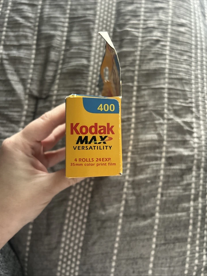 Kodak Max Versatility 400 Film Disposable Camera 24 Exposures - Image 2 of 4