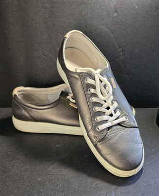 Ecco Soft  Shoes Women's 41/10 X Wide  Metallic Leather Comfort Low Top Sneakers