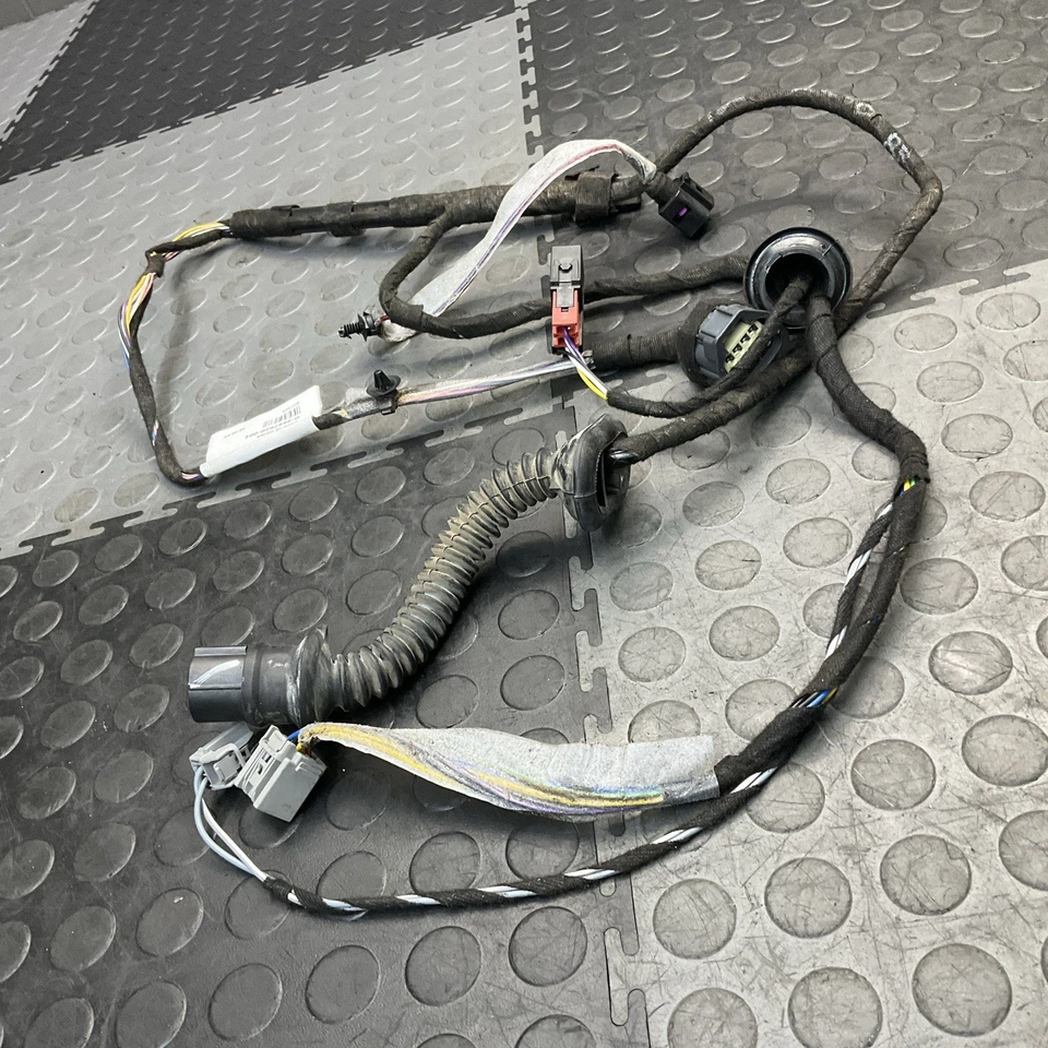 Conjunto de arnés de cableado panel puerta lateral derecha trasero Volvo XC90 2007-2014 FABRICANTE DE EQUIPOS ORIGINALES Foto 4 de 4