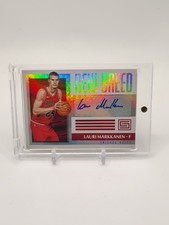 2017-18 Panini Status New Breed Rookie Auto Lauri Markkanen #NB-LMN