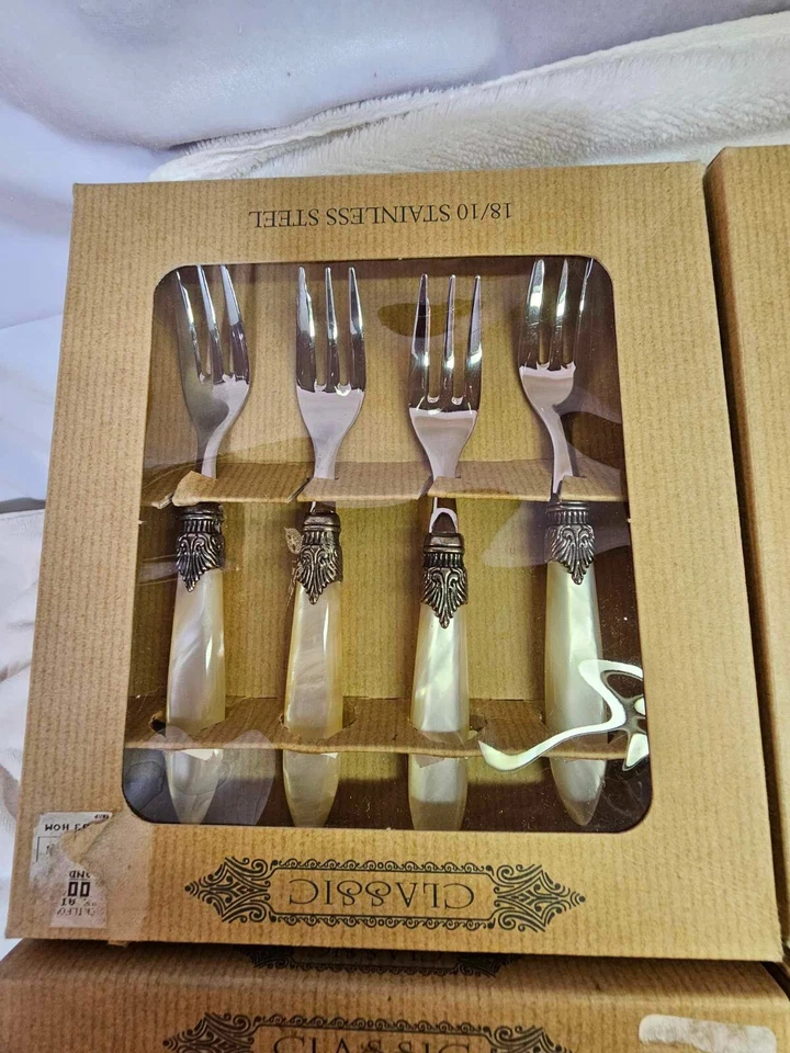 16- I. Godinger 18/10 Stainless Steel Teaspoon & Salad Fork MOP Handle Italy SET - Image 2 of 4