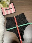 Foto 12 di 12
