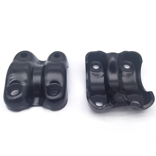 2PCS Rear Axle U Bolt Plate For 8898 Silverado Sierra 1500 Tahoe Yukon