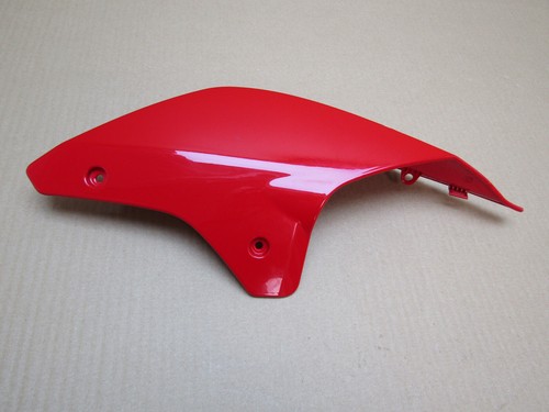 Panel de carenado rojo Ducati Streetfighter V4 2021 983 millas asiento trasero izquierdo (6225) - Imagen 3 de 6