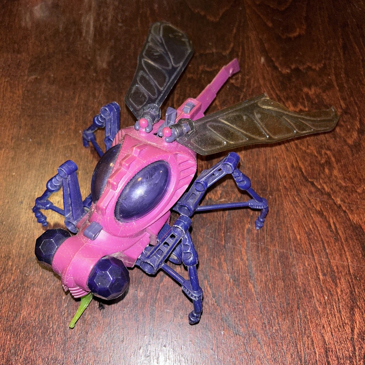 VINTAGE KENNER MEGABUG GLADIATORS DRAGONFLY MEGABUG-RARE  VINTAGE KENNER MEGABUG GLADIATORS‎ DRAGONFLY MEGABUG-RARE 1979 D4 main image 1