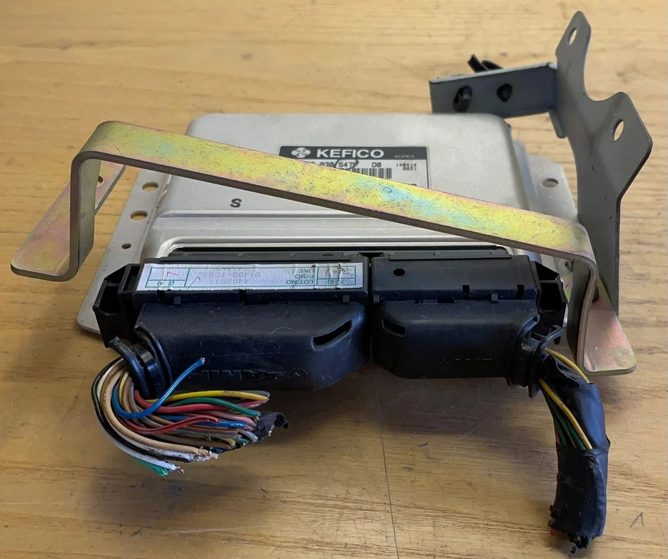 2002-2005 TB Hyundai Getz 1.3 G4EA Engine Control Unit ECU 39106-22195 - Image 3 of 4