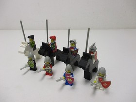 (AH 4) LEGO 375 YELLOW KNIGHTS CASTLE with original box and BA