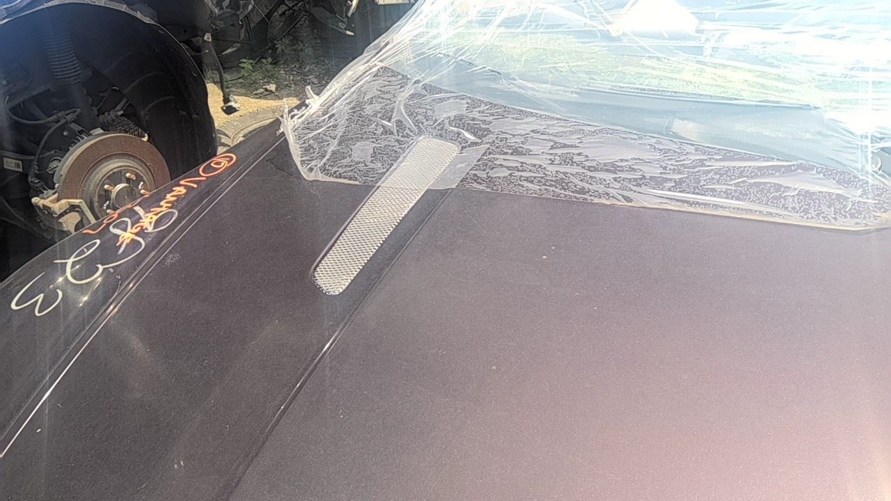 Aston Martin Vantage 2010 Hood P/N 677939