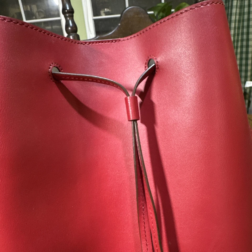 Bolso Lauren Ralph Lauren para mujer lg Debby Il cuero de vaca cubo y cordón rojo Foto 3 de 4
