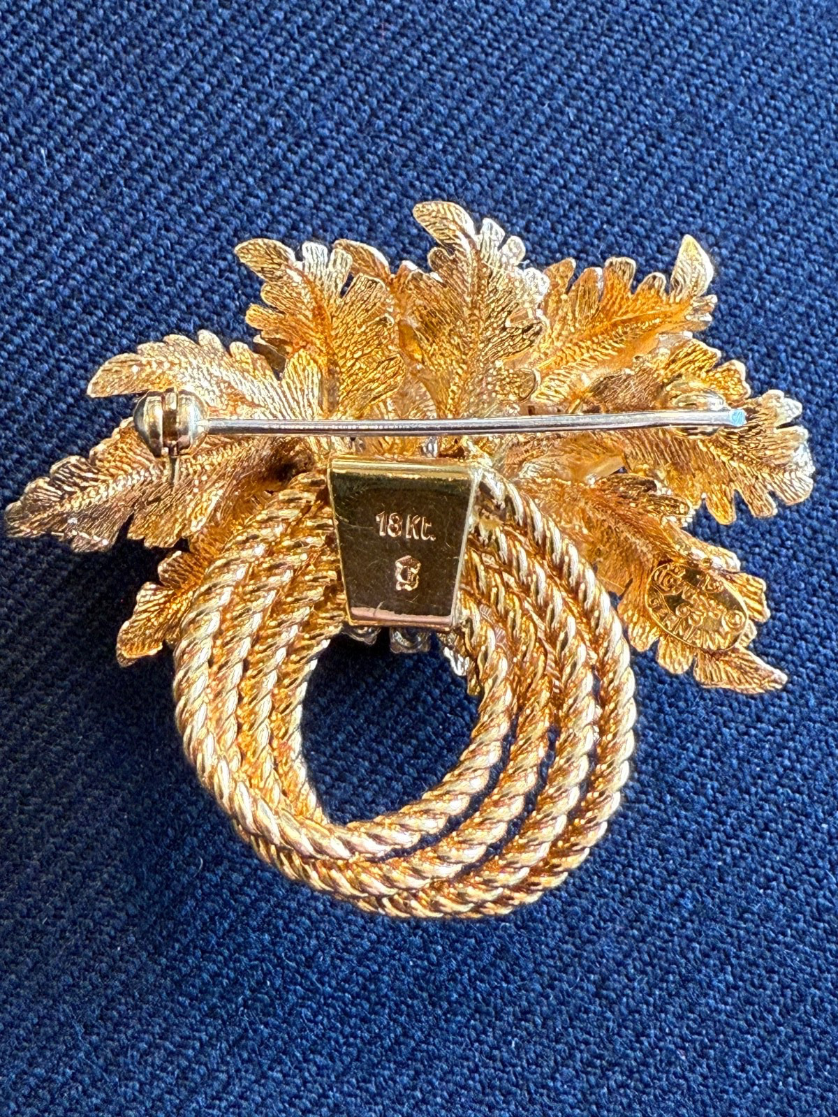 Fabulous 18k Solid Gold Grosse Germany Floral and… - image 9