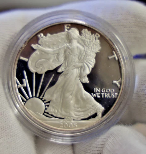 2005 W US Proof Silver Eagle $1 Original Plastic Cap