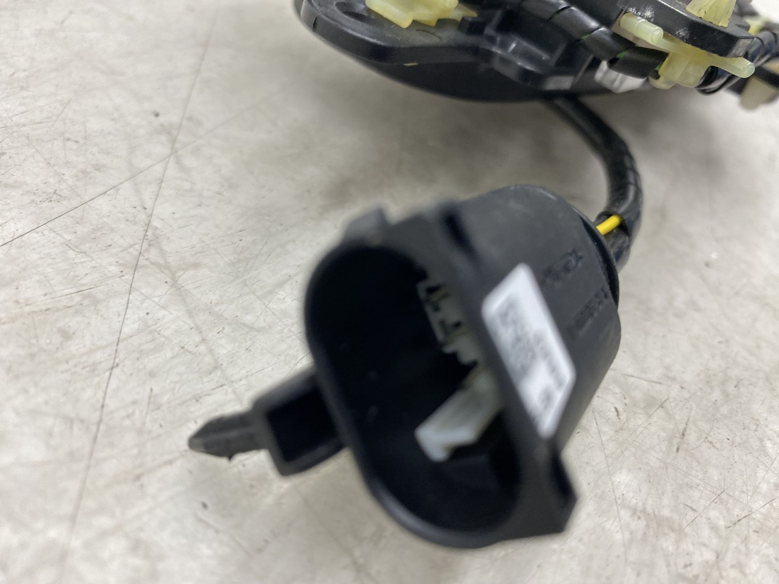 2019-2023 ASTON MARTIN VANTAGE OEM FRONT RIGHT EXTERIOR OUTSIDE DOOR HANDLE