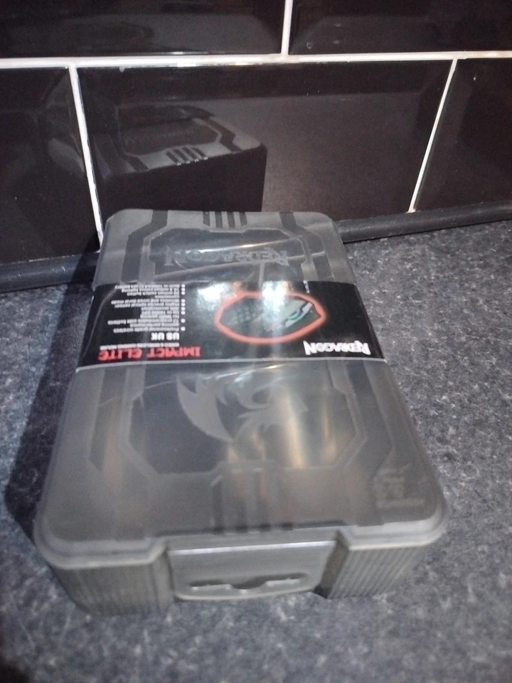 Redragon M913 Impact Elite Wireless Gaming Mouse, 16000 DPI Wired/Wireless RGB - Image 4 of 4