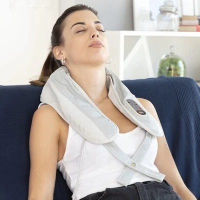 INNOVAGOODS Elektrisches Klopfmassagegerät • Wärmfunktion • 99 Programme 20 Intensitäten OVP