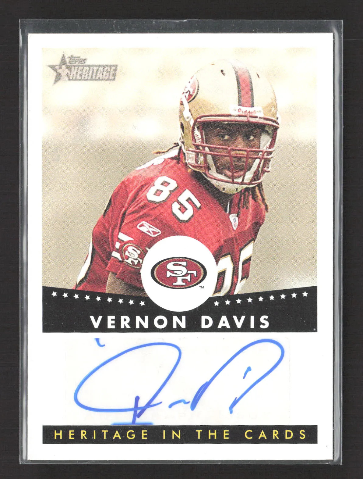 Vernon Davis Topps Heritage in the Cards Autographs #VD Base