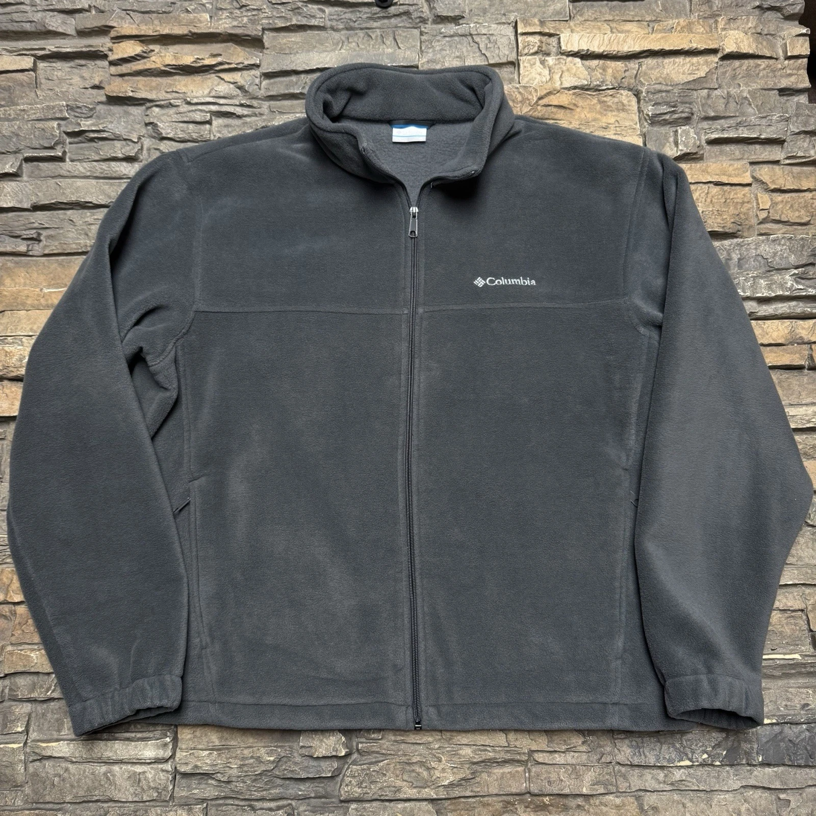 Columbia Steens Mountain Fleece Jacket Mens XL Gray Logo Full Zip Warm Winter
Opens in a new window
