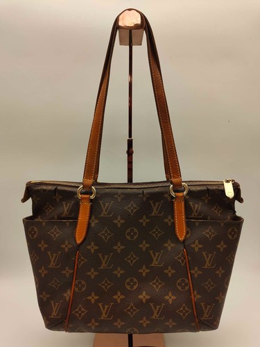 Authentic Louis Vuitton Monogram Totally PM Shoulder Bag - Picture 2 of 15