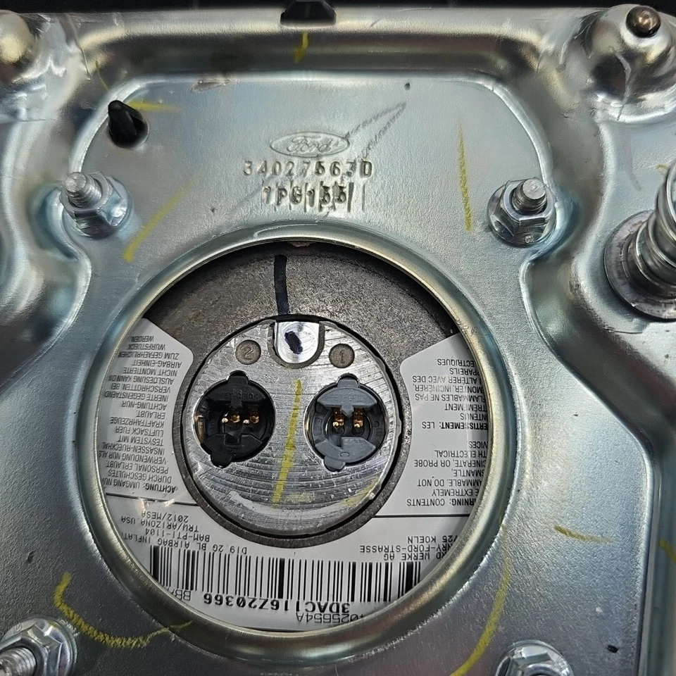 2011-2019 Ford Fiesta Driver Left Steering Wheel Black OEM - Image 3 of 3