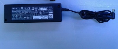 Power4Laptops Netzteil Für Sony Bravia KDL-48R553C TV – 19,5V, 4,1A, Stecker 6,5x4,4 Mm, Ersatz-Adapter