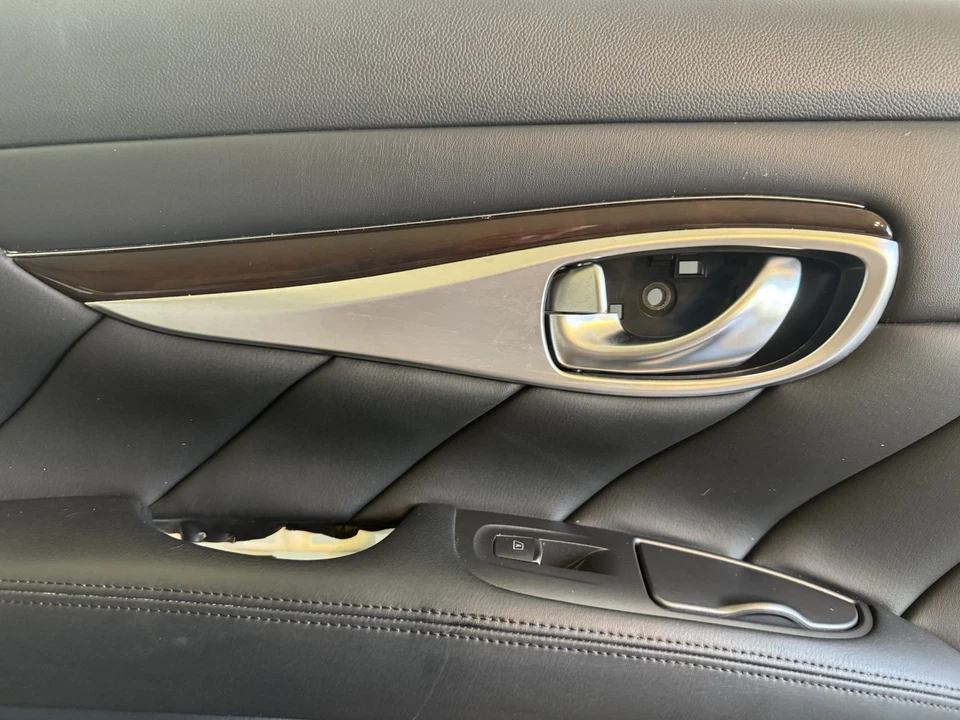 Infiniti Q70L 2015-2019 conductor izquierdo interior panel puerta OEM Foto 2 de 4