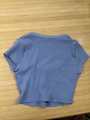 Zara Scoop Neck Basic Ribbed Crop Cap Sleeves Stretchy 3 Snaps Up Top Blue Sz M - Picture 4 of 4