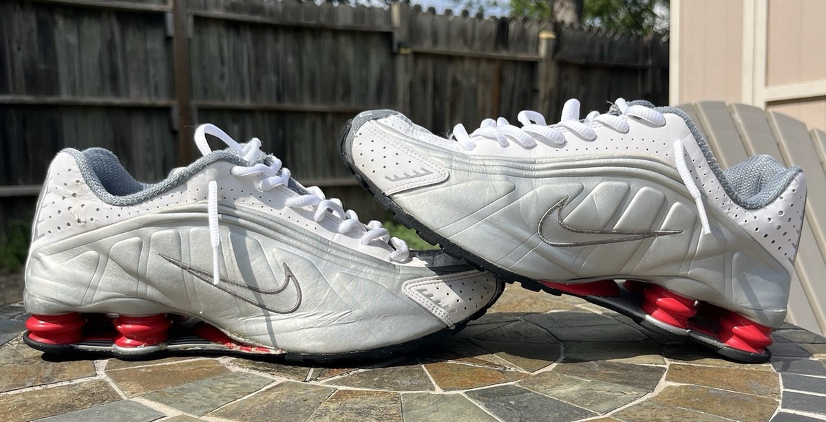 靴 Nike Shox R4 27cm Nike Shox R4 Men's Shoes. Nike ID