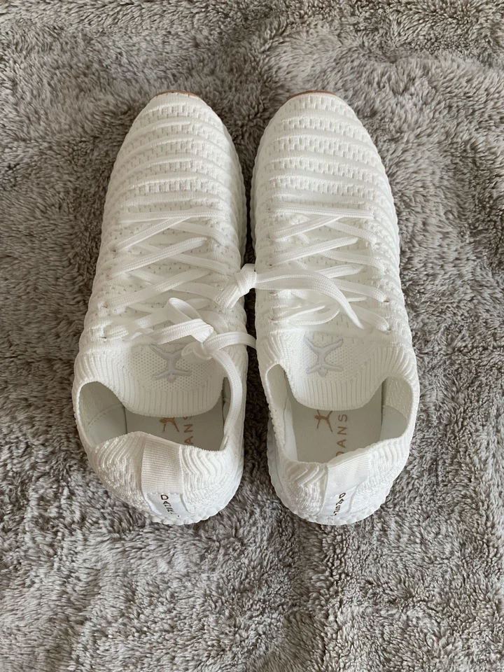 NUEVAS Zapatillas Danskin Bloom Texturizadas Mujer Talla 9 Activas Foto 3 de 4