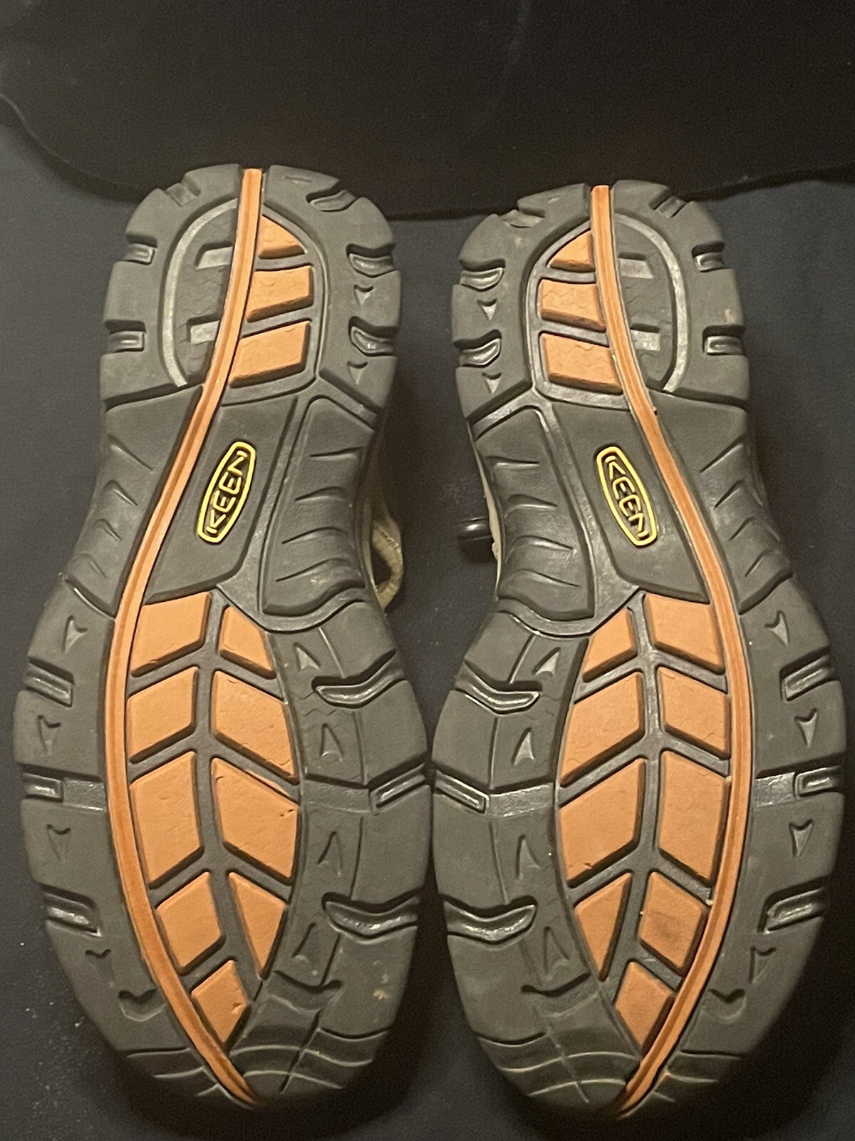 Scarpe comode da trekking all'aperto marroni Keen Owyhee taglia 9 da uomo marroni