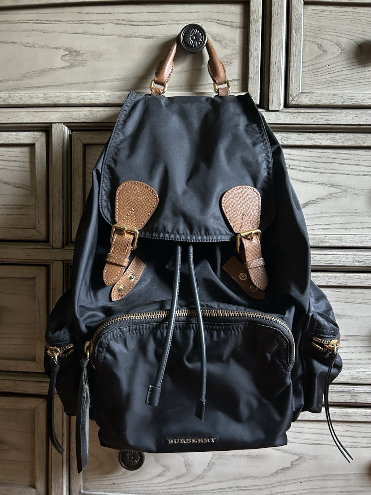 Burberry Nylon Large  display picture 1