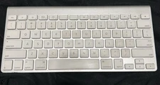 Apple Wireless Keyboard and Magic Mouse