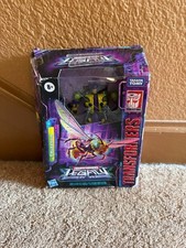 NEW  BUZZSAW Hasbro Transformers Legacy - Deluxe Class Action Figure