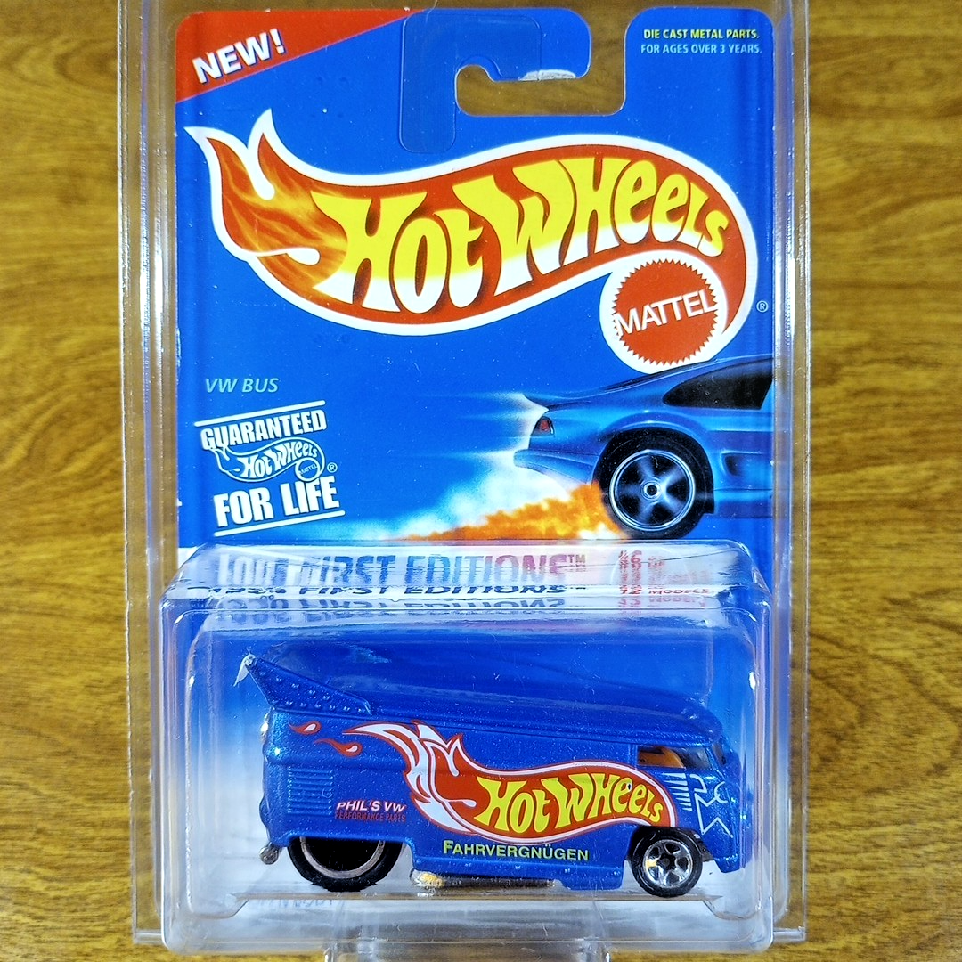 Hot Wheels 1996 First Editions Volkswagen VW Bus Race Team Blue
