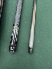 JFlowers Saber Pool Cue, 12.5 Crown Carbon Fiber Shaft, Kamui Tip, 2 extensions