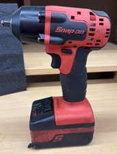 Snap On 38 - 18v Cordless Impact Wrench Ct8810b With One 18v Battery Ctb8185 Snap On 38 - 18v Cordless Impact Wrench Ct8810b With One 18v Battery Ctb8185