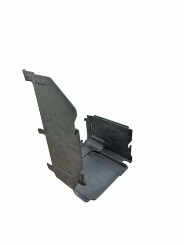 Battery tray heat shield