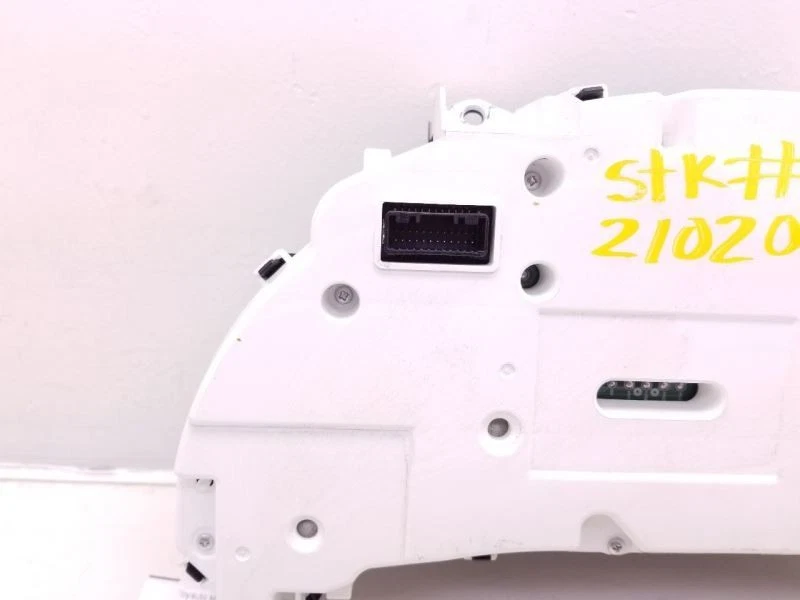 Cuadro de instrumentos velocímetro Lexus RX450H 2010  Foto 3 de 4