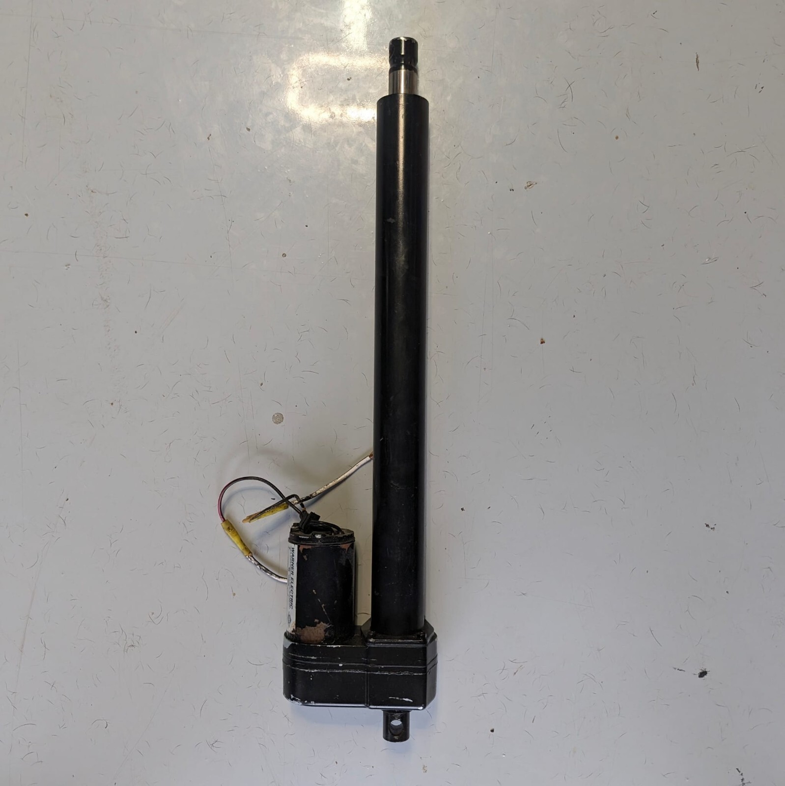 Boat ENGINE HATCH LIFT ACTUATOR Warner Electric MCSD Linear Actuator
