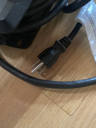 BMW EV charger i3 i8 745e X3 X5 330e 530e i4 i7 charging cable electric car cord - Picture 3 of 3